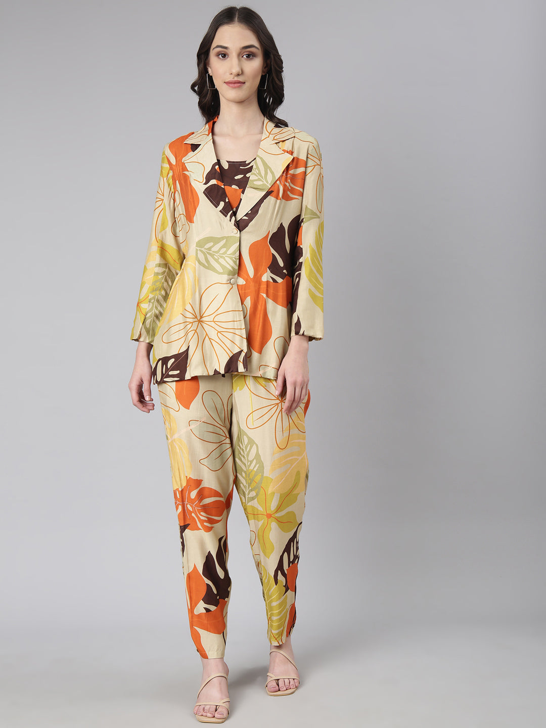 Women's Beige Printed Co-Ords Set With Jacket
