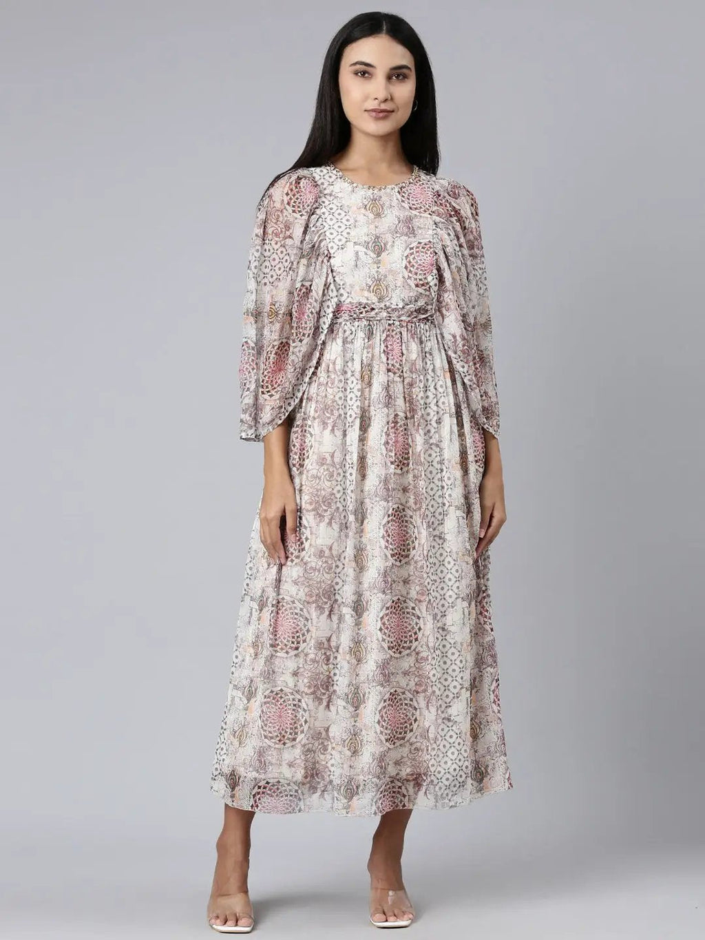 Women's Off White Floral Printed Puff Sleeves Gathered Fit & Flare Bohemian Midi Dress