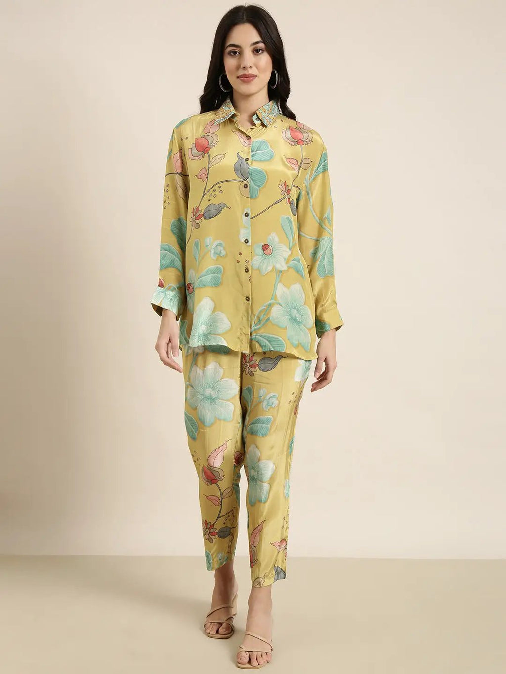 Women's Green Floral Printed Long Sleeves Shirt & Trousers Set
