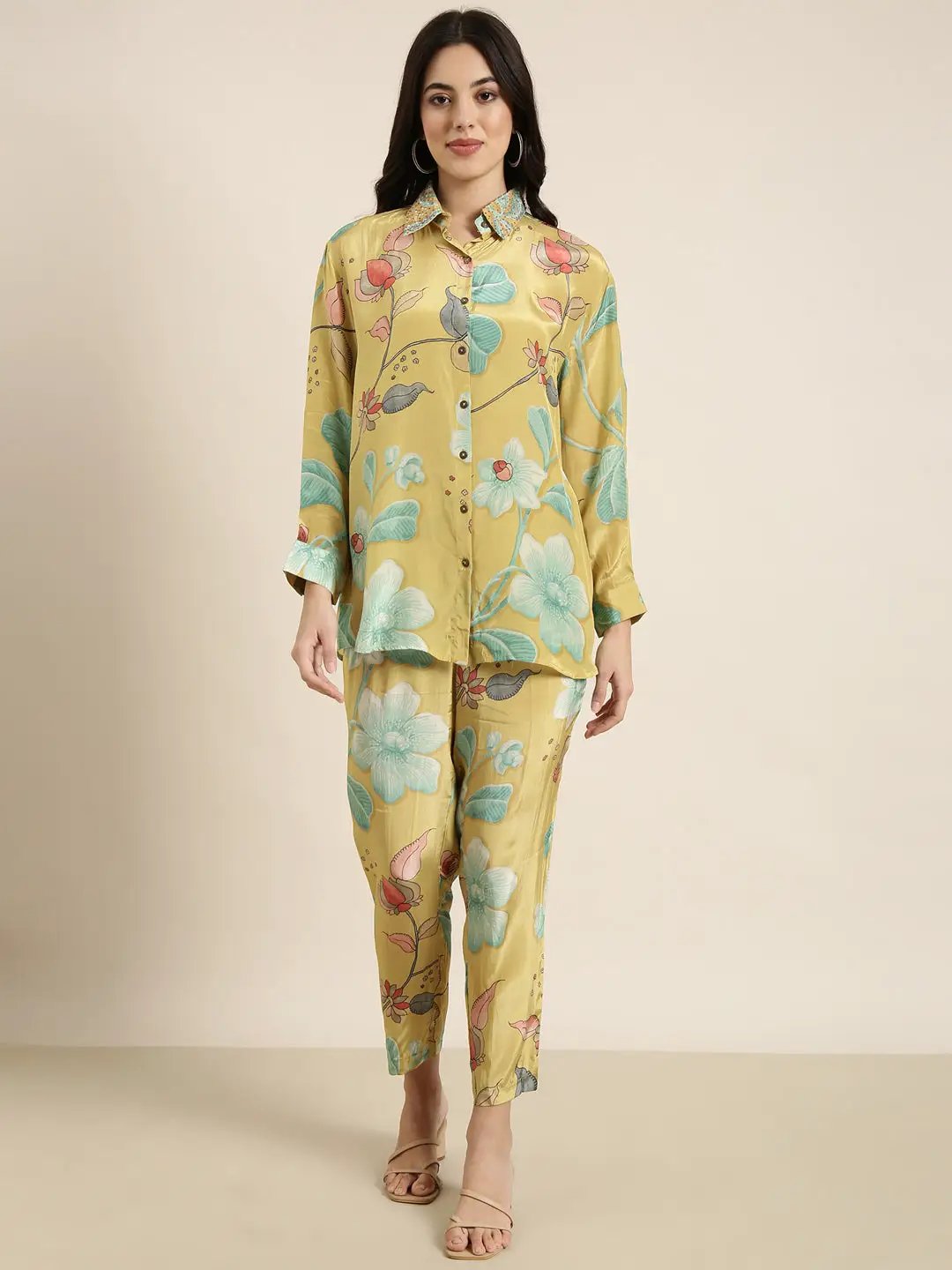 Women's Green Floral Printed Long Sleeves Shirt & Trousers Set