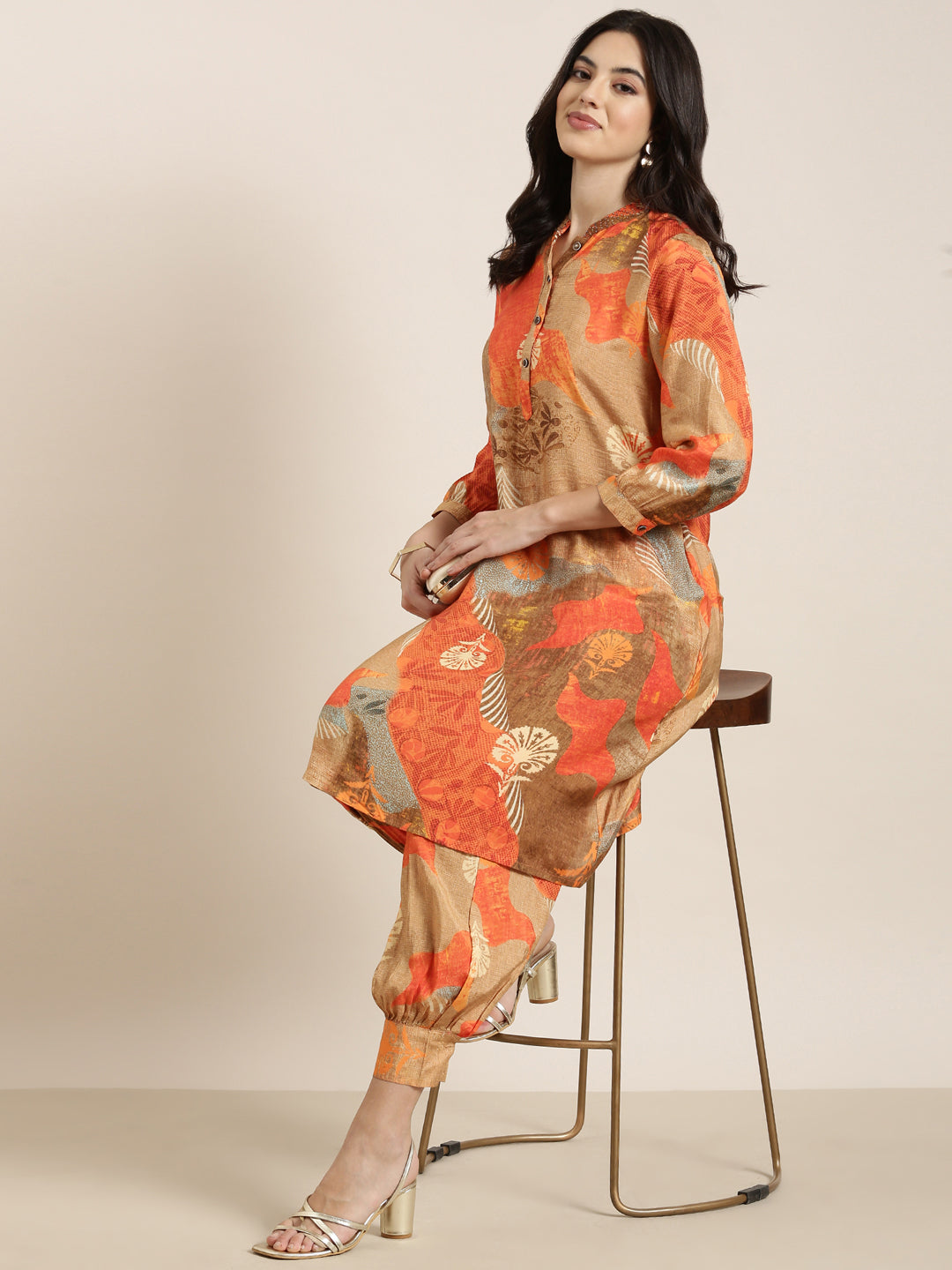Women's A-Line Orange Floral Kurta Sets With Patiala