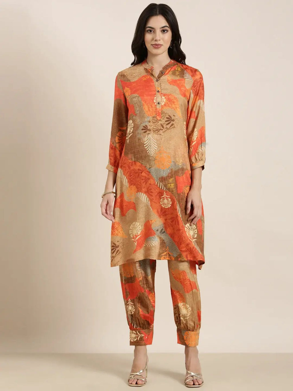 Women's A-Line Orange Floral Kurta Sets With Patiala