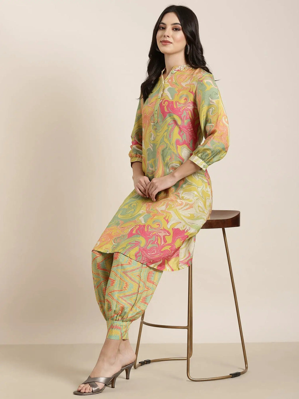 Women's A-Line Green Abstract Kurta Sets With Patiala