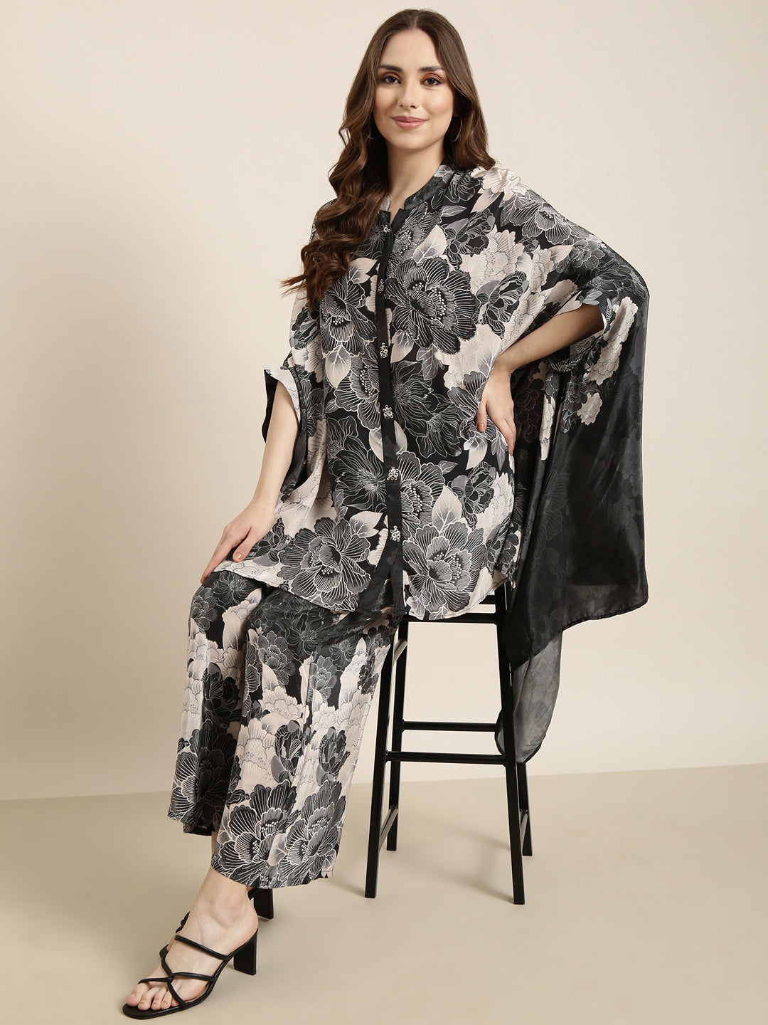 Women's Charcoal Floral Printed Mandarin Collar Co-ords Set