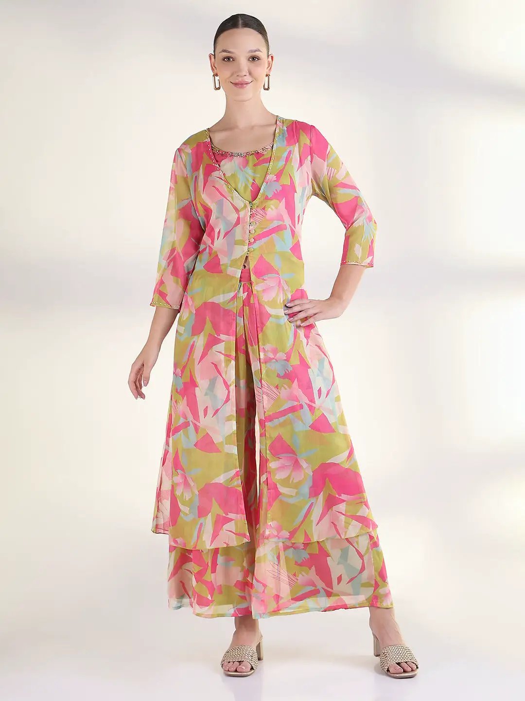 Women's Printed Multi Kurta Set with Shrug