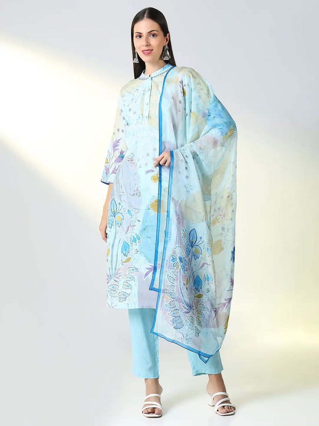 Women's Blue Floral Straight Kurta Sets with Dupatta
