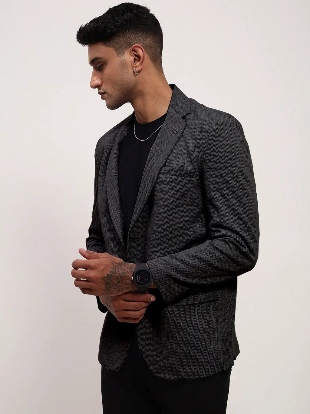 Men's Charcoal Self Design Single Breasted Blazer
