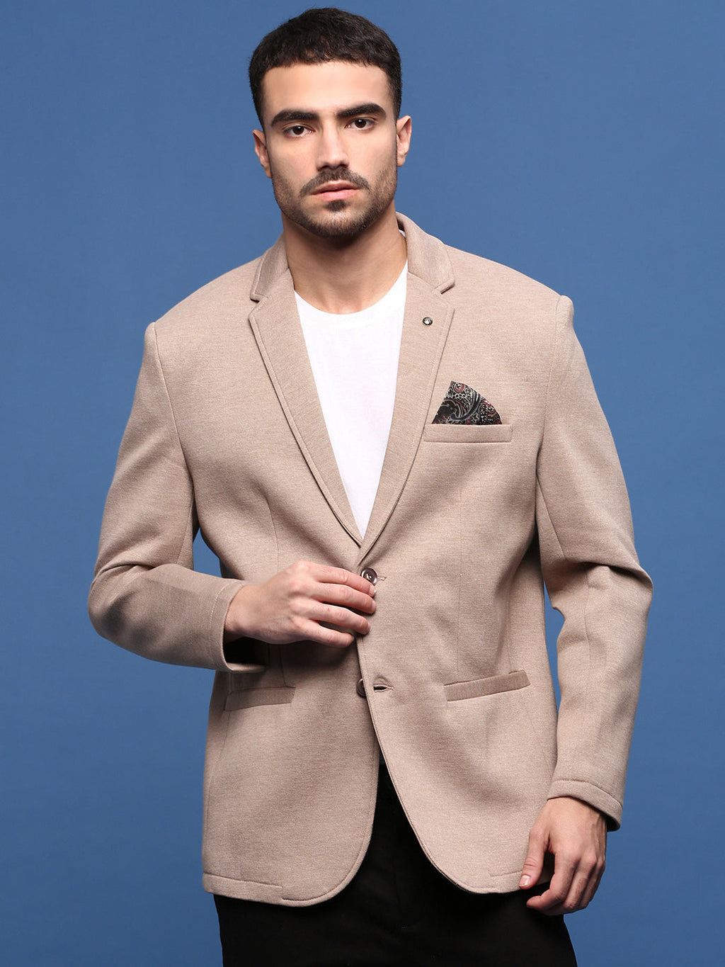 Men's Beige Solid Single Breasted Blazer