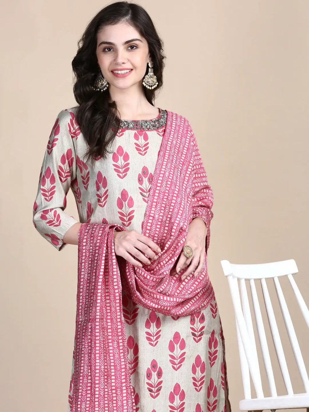 Women's Beige Floral Straight Kurta Sets with Dupatta