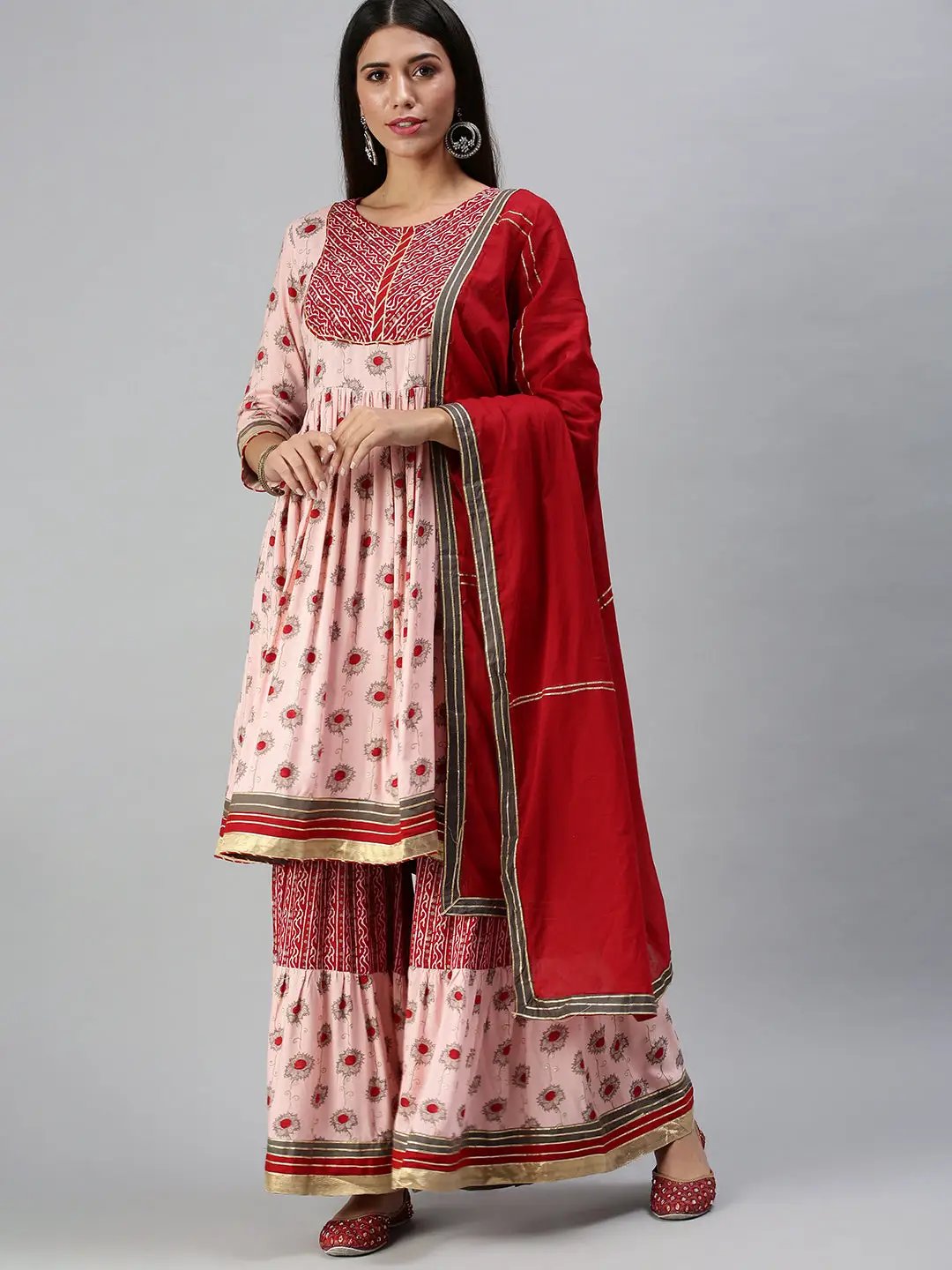 Women's Peach Printed Pleated Gotta Patti Kurta Sets with Palazzos & Dupatta