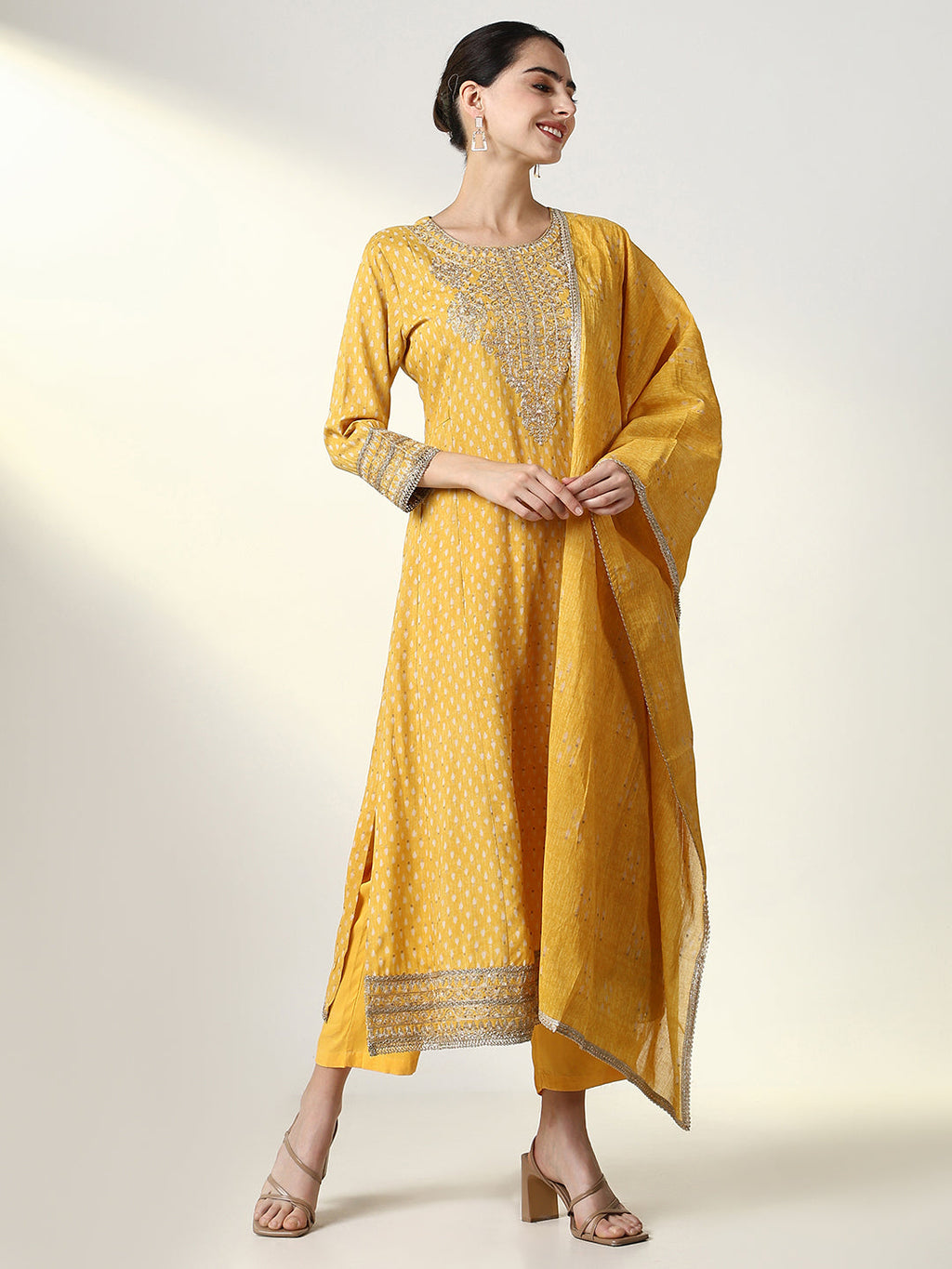 Women's Printed Yellow Kurta Set with Dupatta & Potli Bag