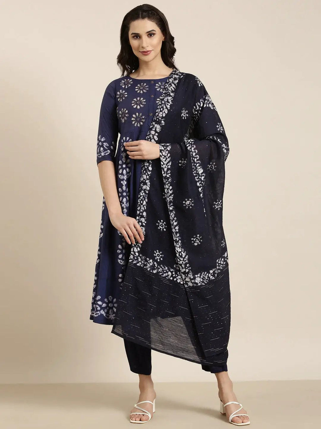 Women's Anarkali Navy Blue Ethnic Motifs Kurta Sets with Trousers & Dupatta