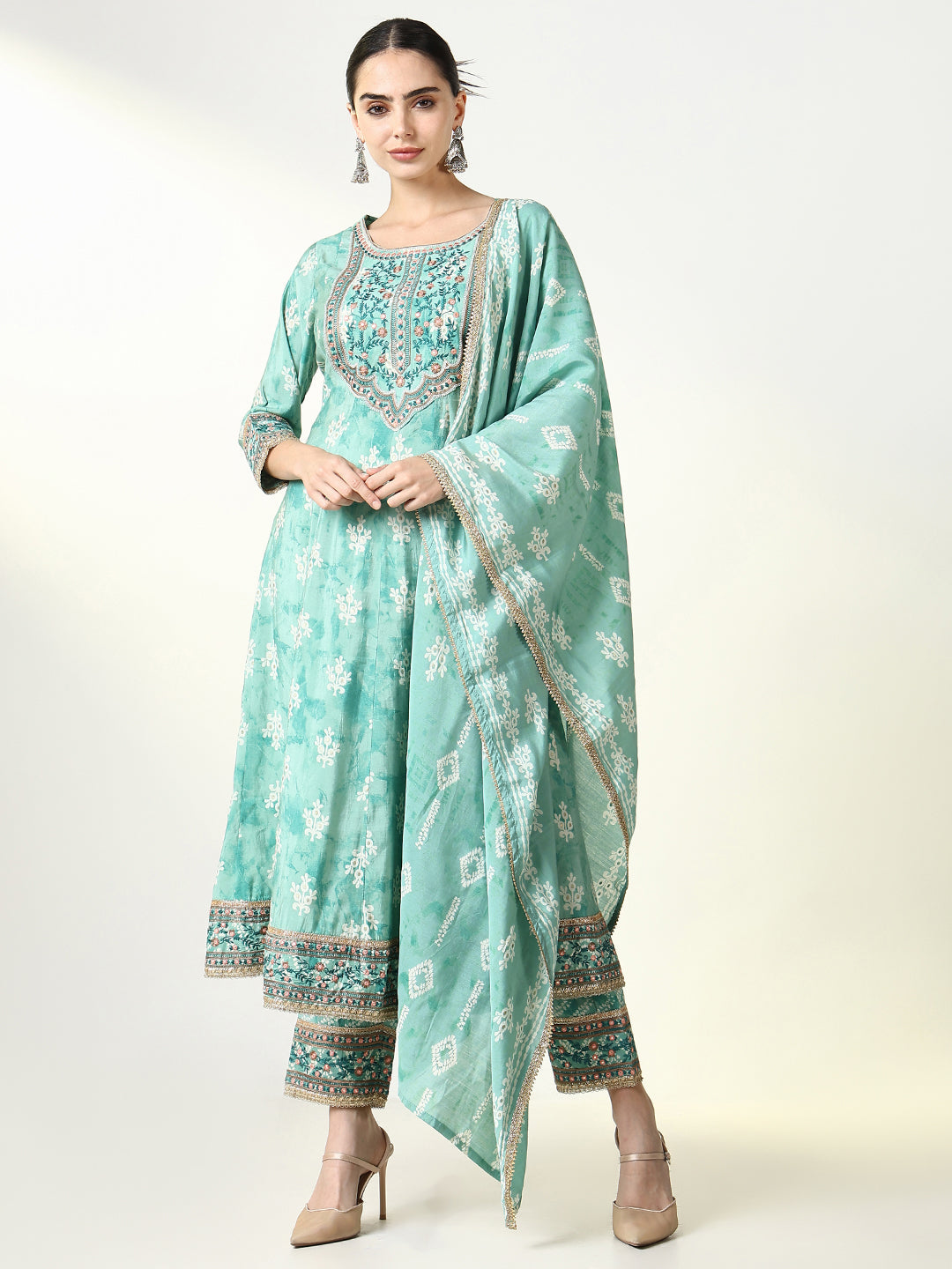 Women's Floral Green Kurta Set with Dupatta & Potli Bag