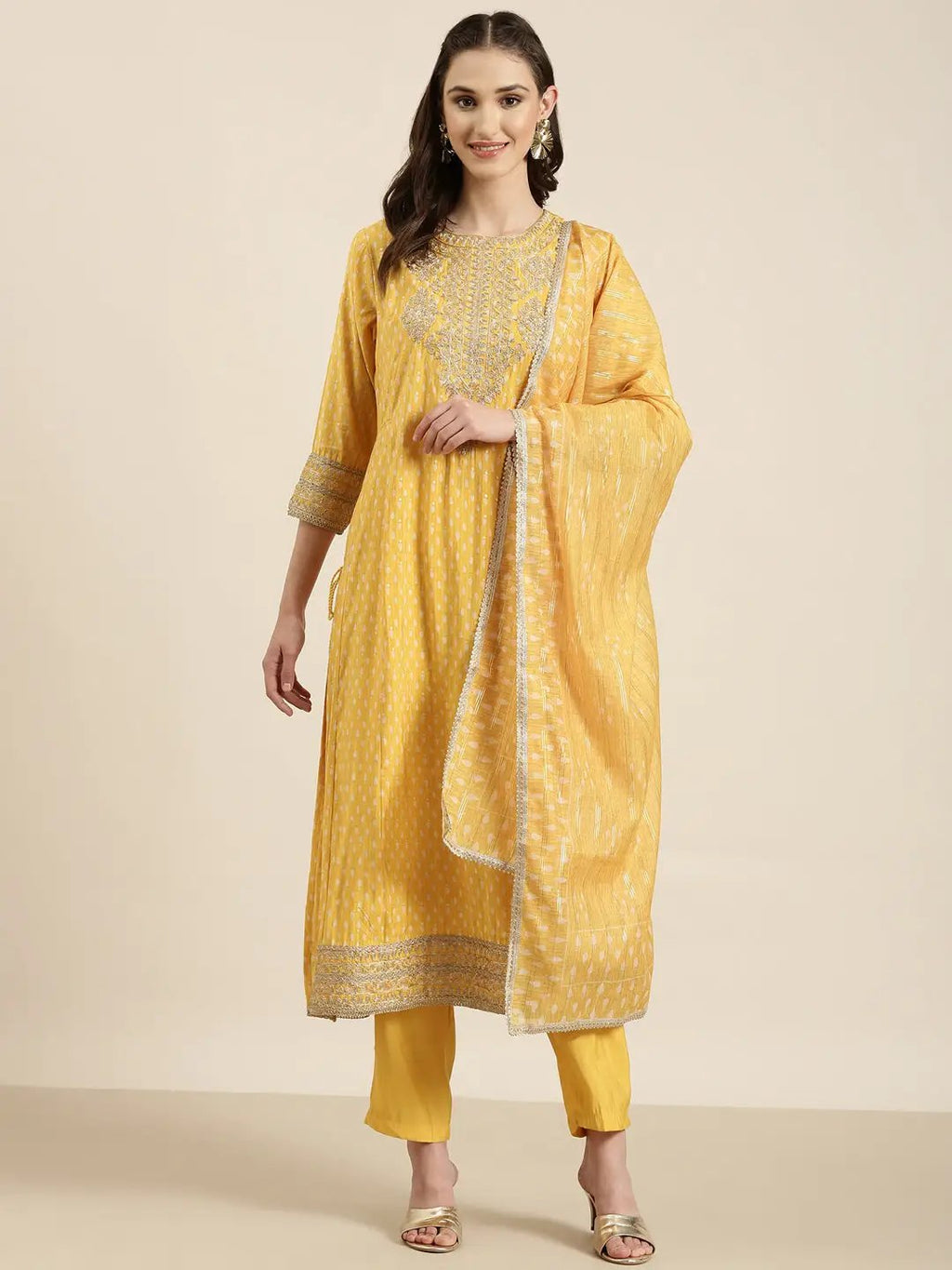 Women's Yellow Geometrical Printed Thread Work Straight Kurta Set with Dupatta
