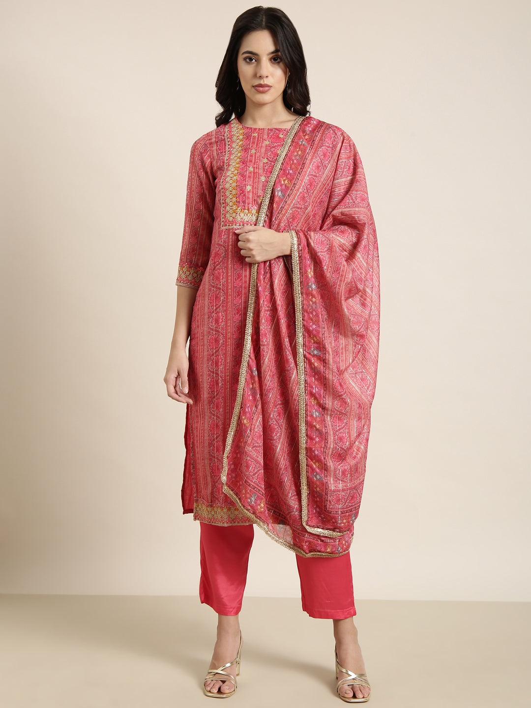 Women's Ethnic Straight Pink Floral Kurta Sets with Trousers & Dupatta