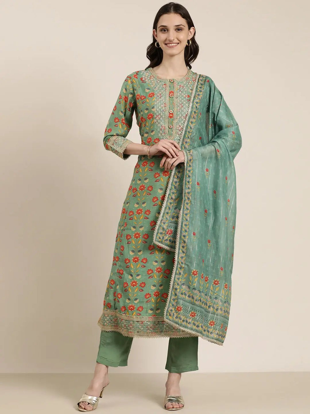 Women's Green Floral Printed Regular Gotta Patti Kurta Set With Dupatta