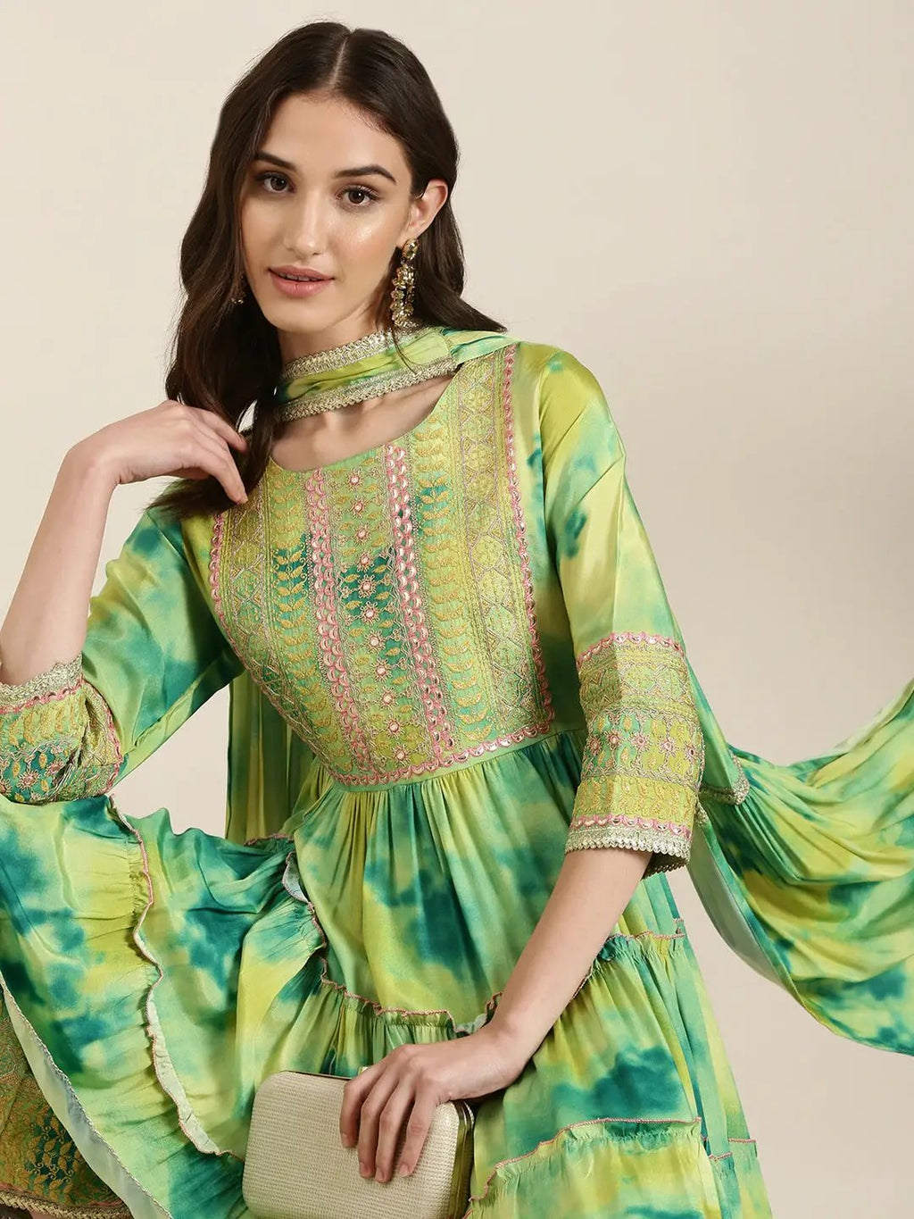 Women's Green Dyed Empire Thread Work Anarkali Kurti Set With Dupatta