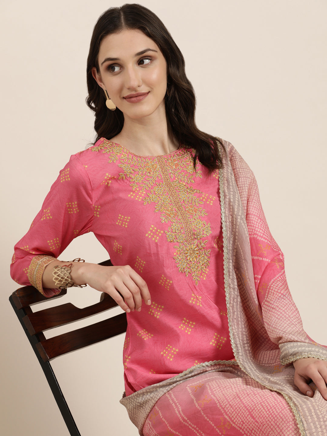 Women's Pink Regular Thread Work Kurta Set with Dupatta