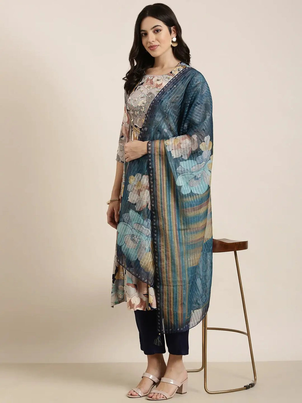 Women's Straight Multi Floral Kurta Sets with Trousers & Dupatta