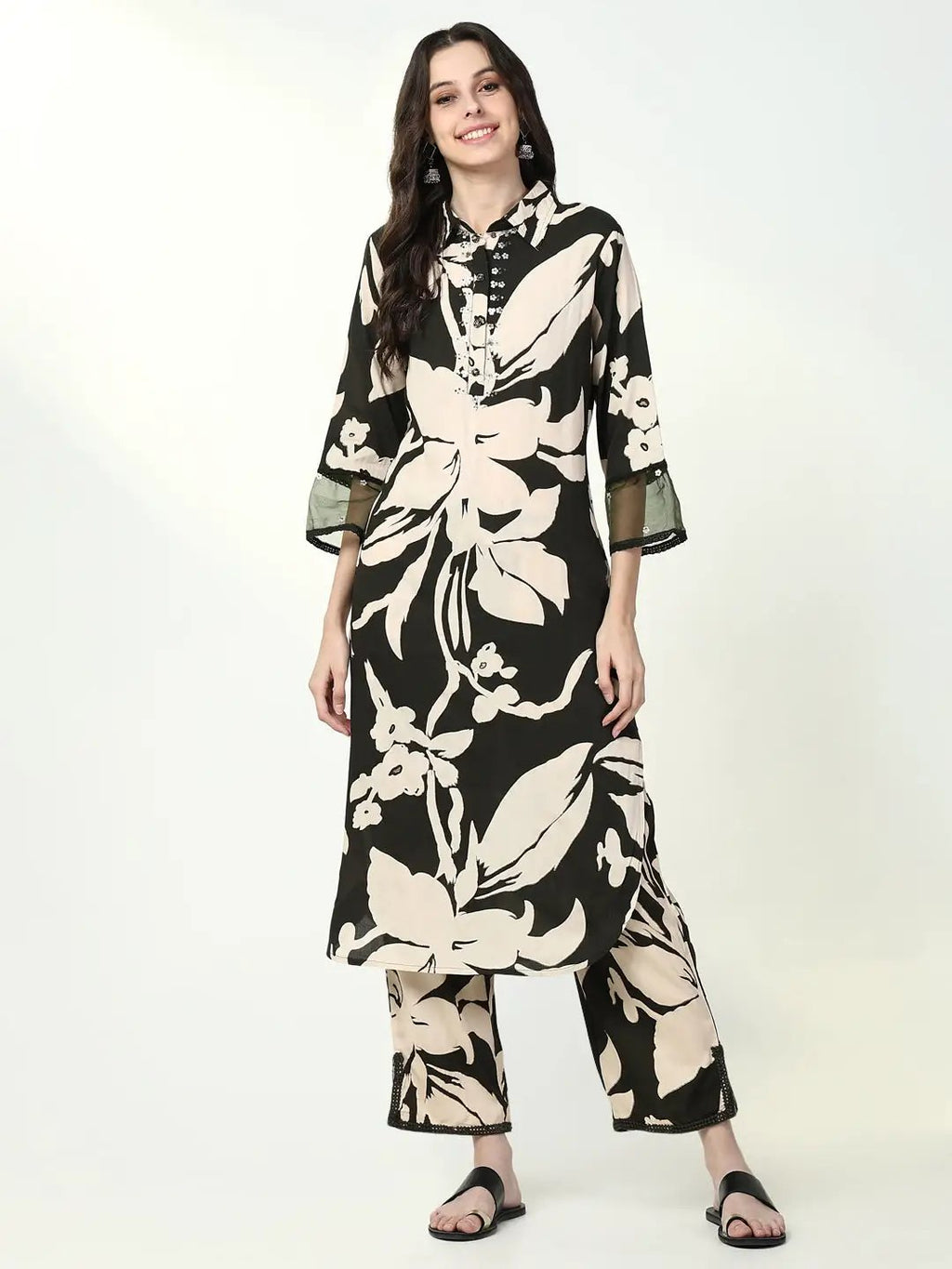 Women's Ethnic Floral Green Straight Kurta Set