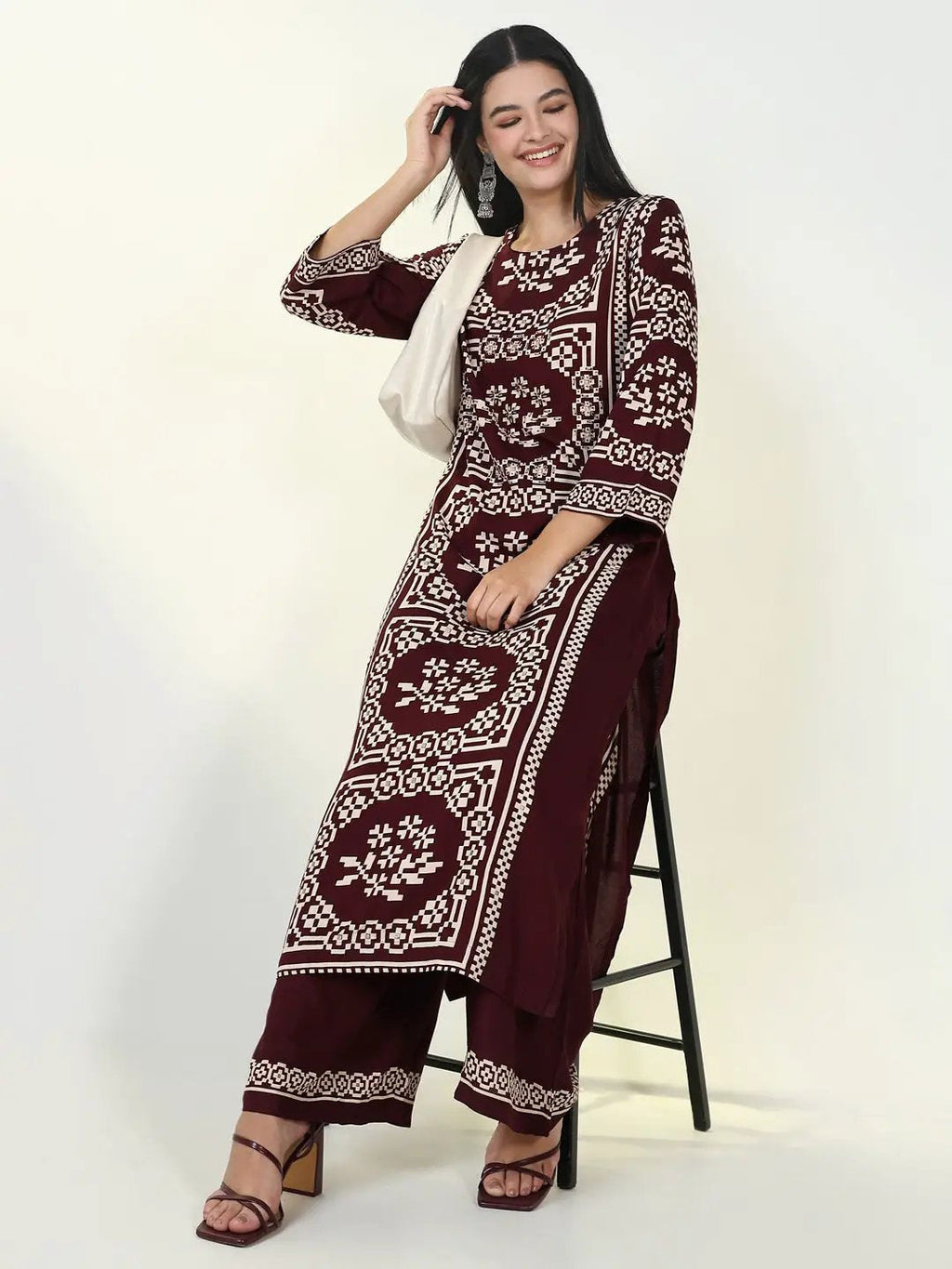 Women's Solid Maroon Straight Kurta Set