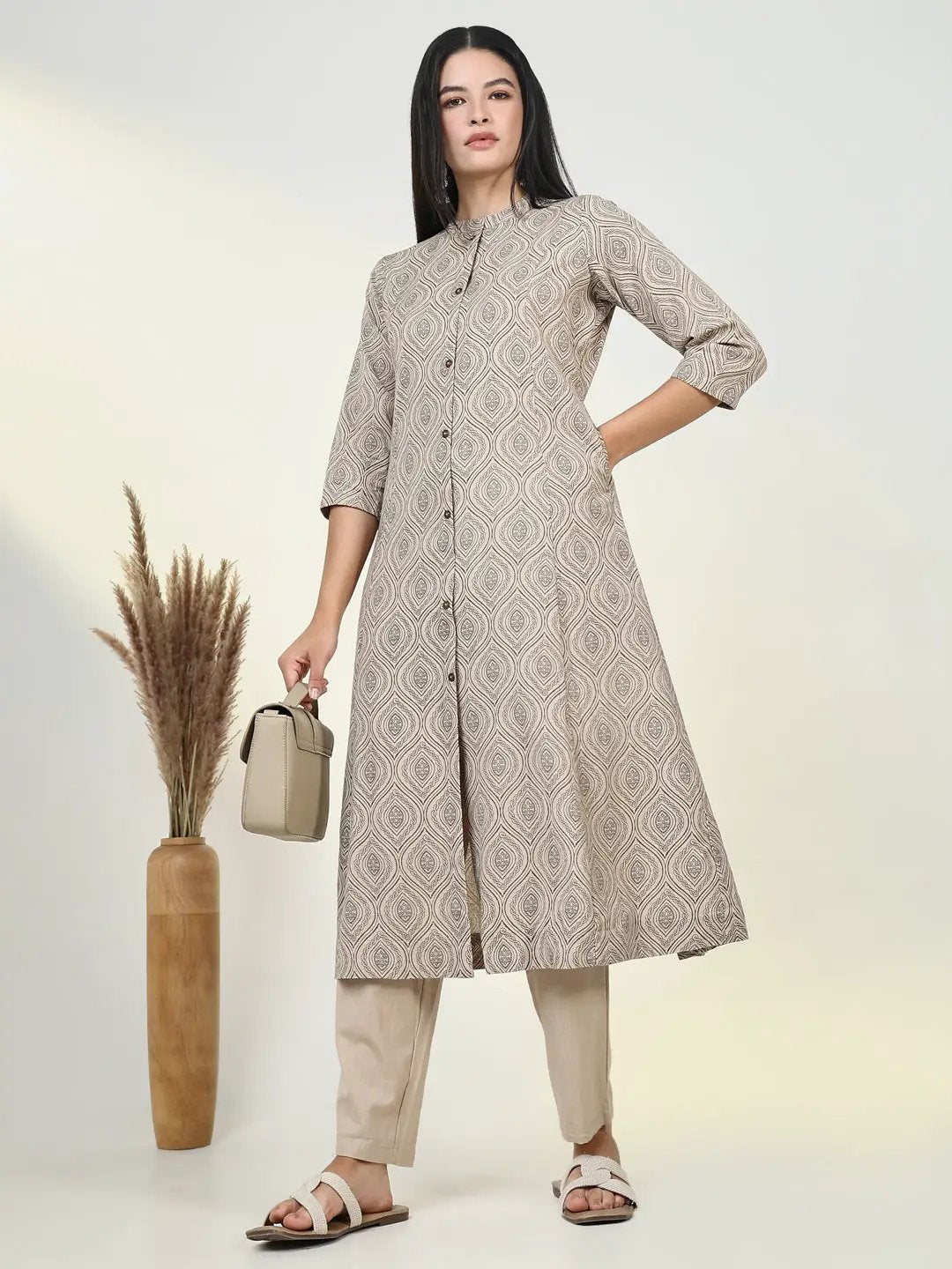 Women's Geometric Beige A Line Kurta Set