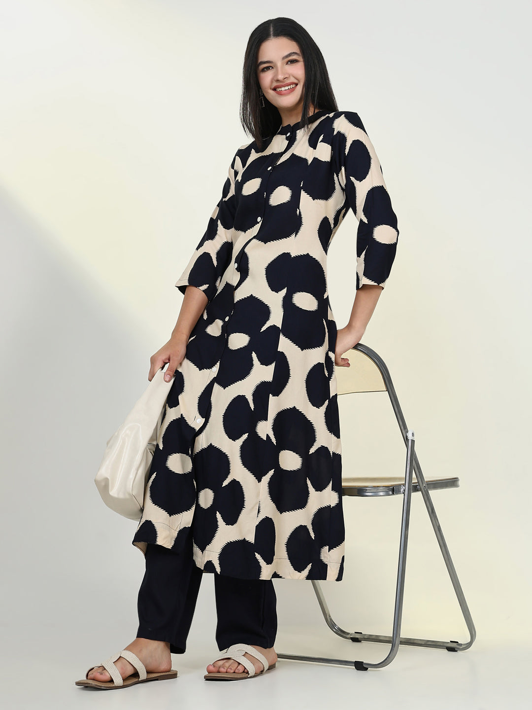 Women's Ethnic Floral Navy Blue A Line Kurta Set