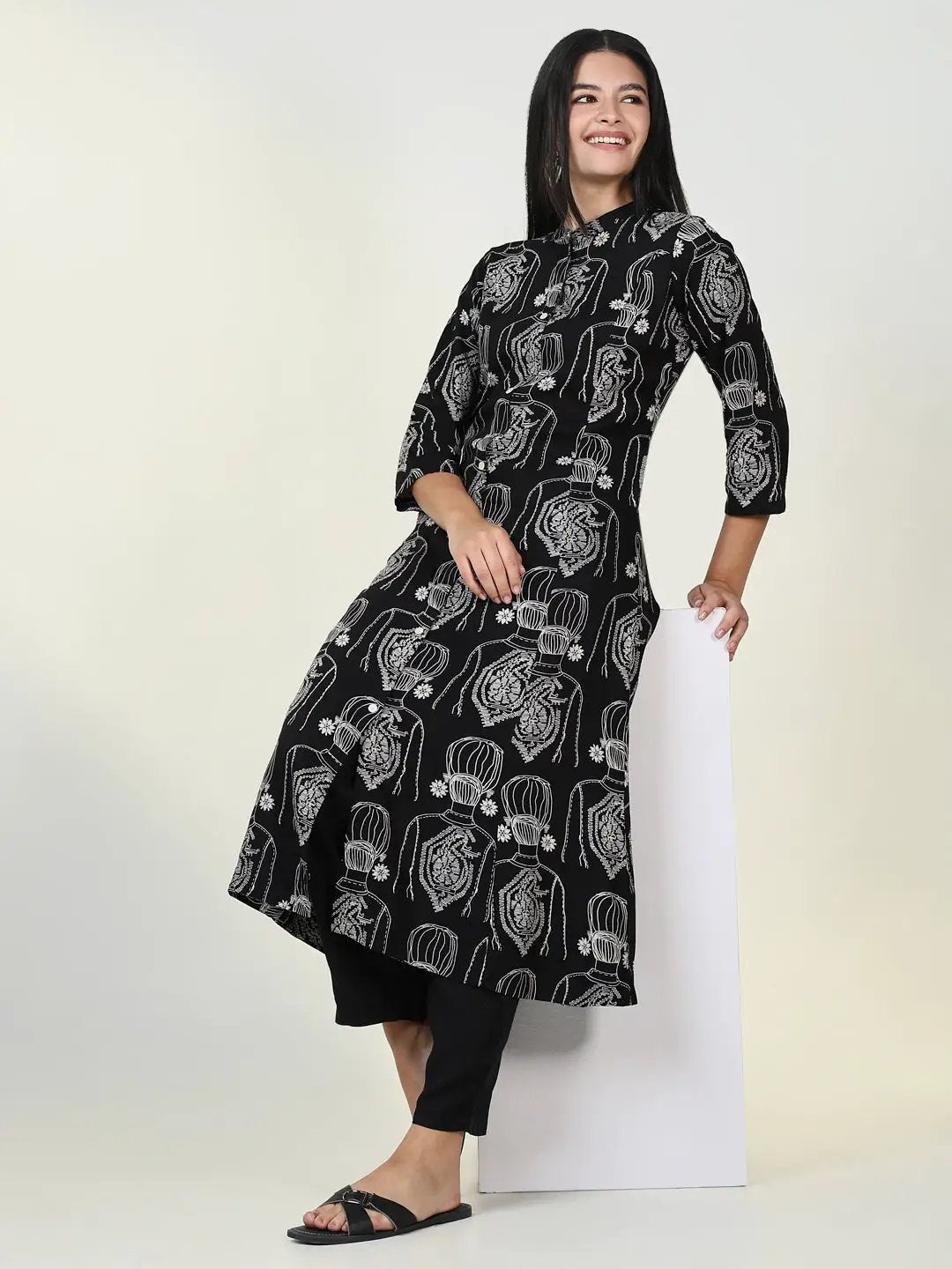 Women's Abstract Black A Line Kurta Set