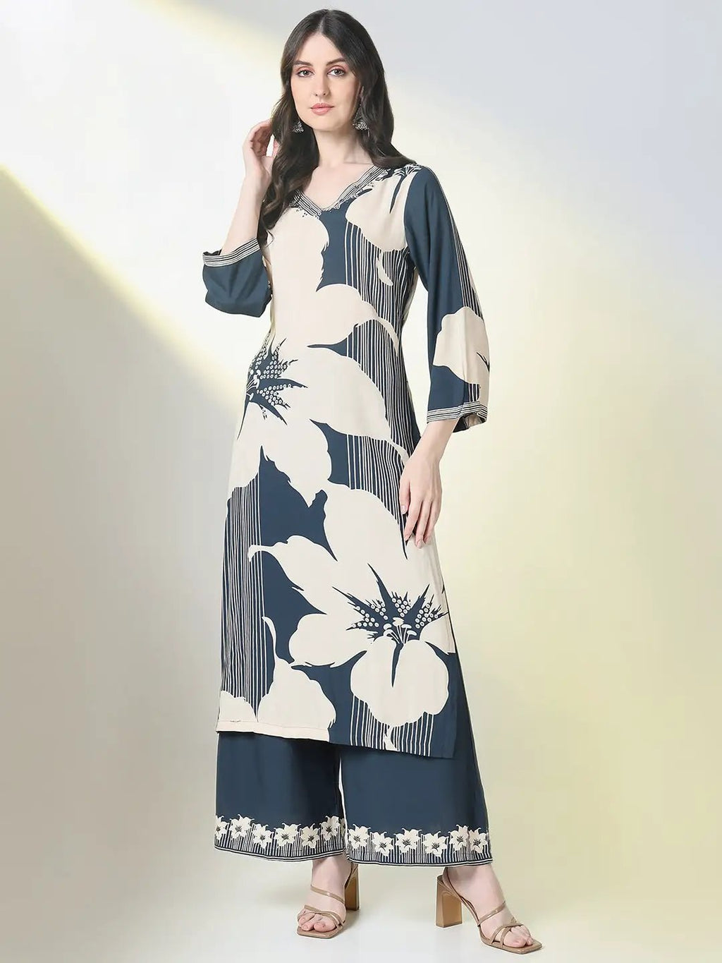 Women's Teal Floral Straight Kurta Set