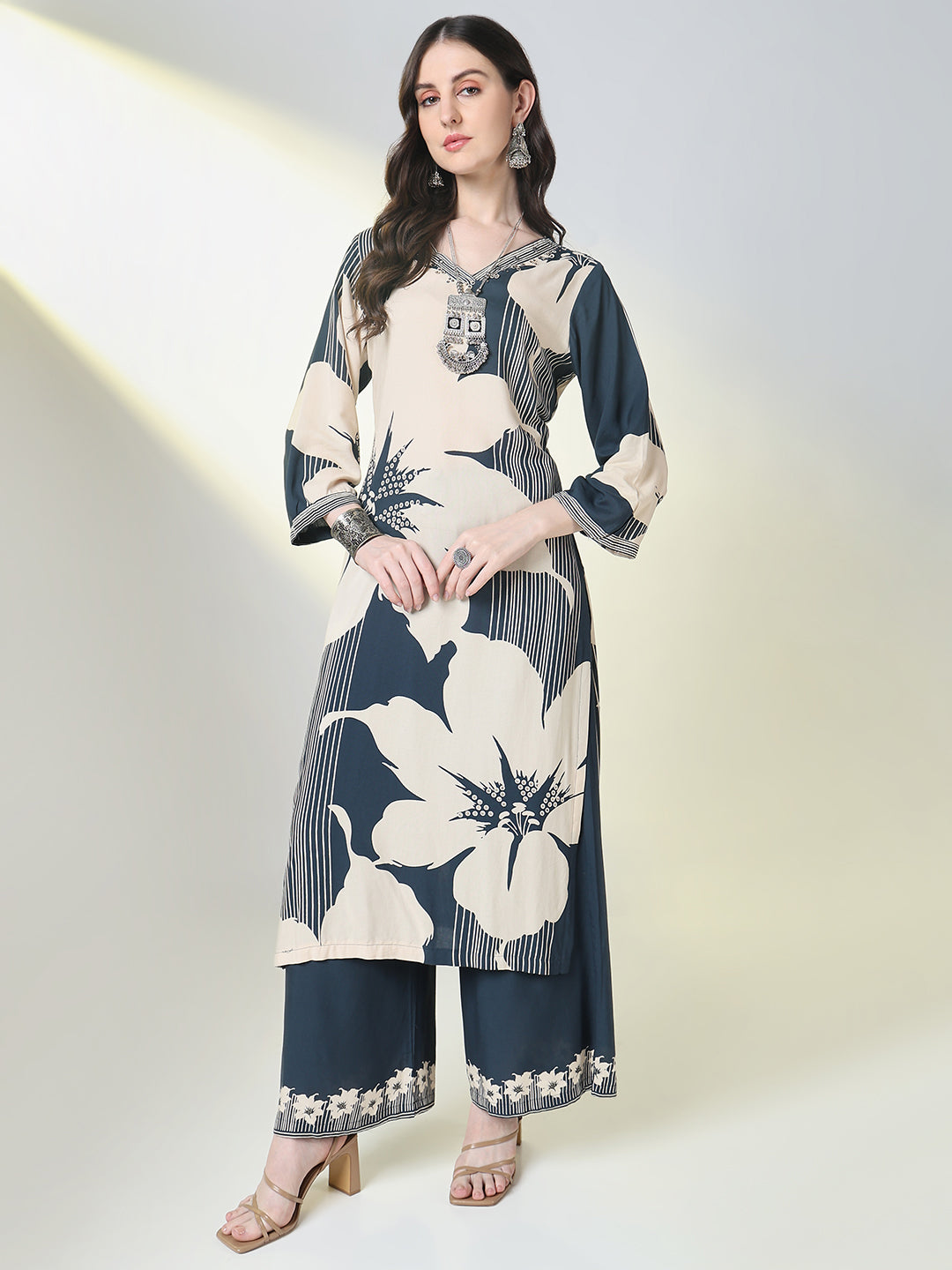 Women's Teal Floral Straight Kurta Set