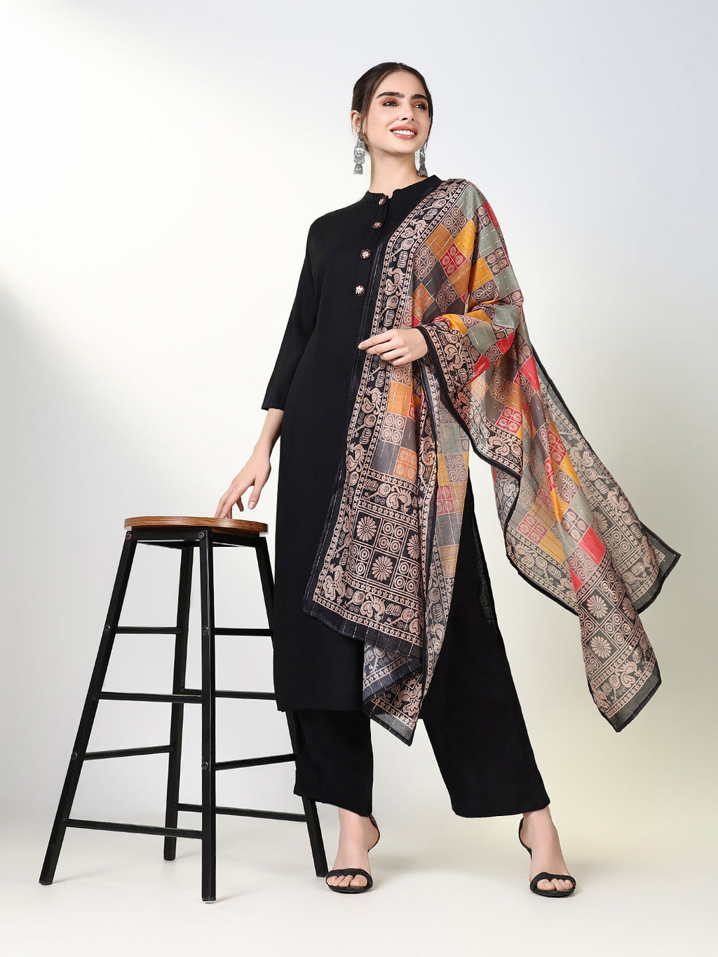 Women's Ethnic Solid Black Straight Kurta Set with Dupatta
