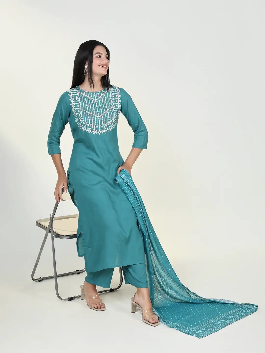 Women's Solid Green Kurta Set with Dupatta
