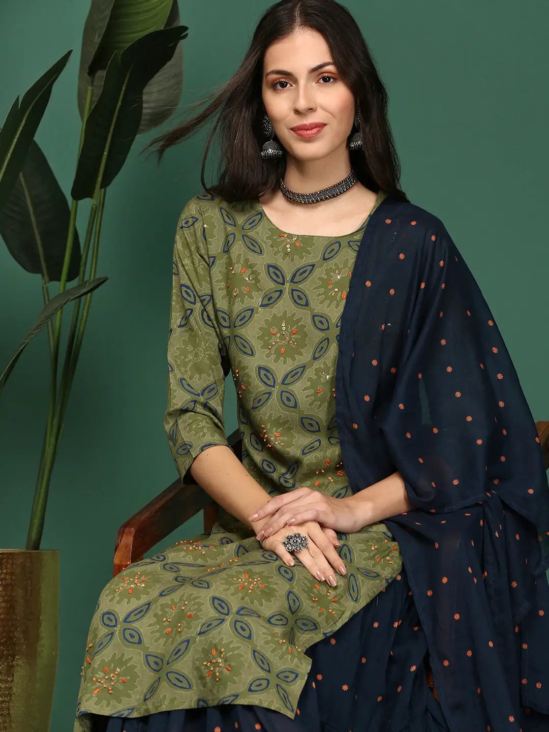 Women's Floral Printed Green Straight Kurta Set with Dupatta