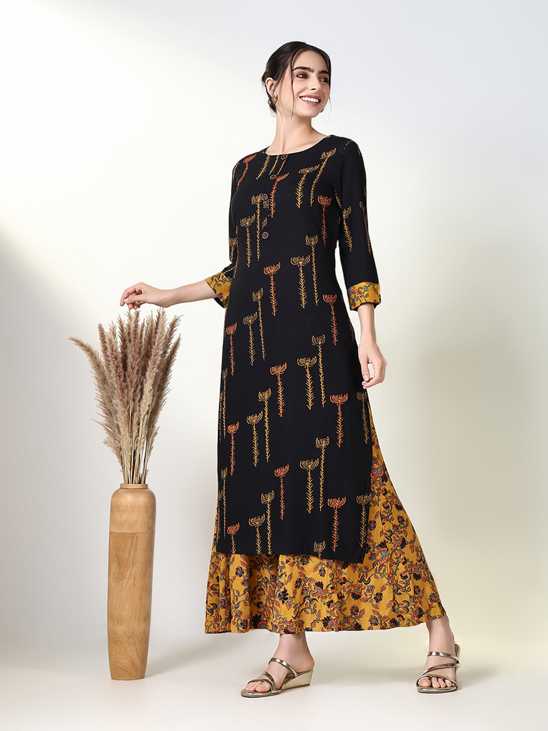 Women's Ethnic Floral Black Straight Kurta Set