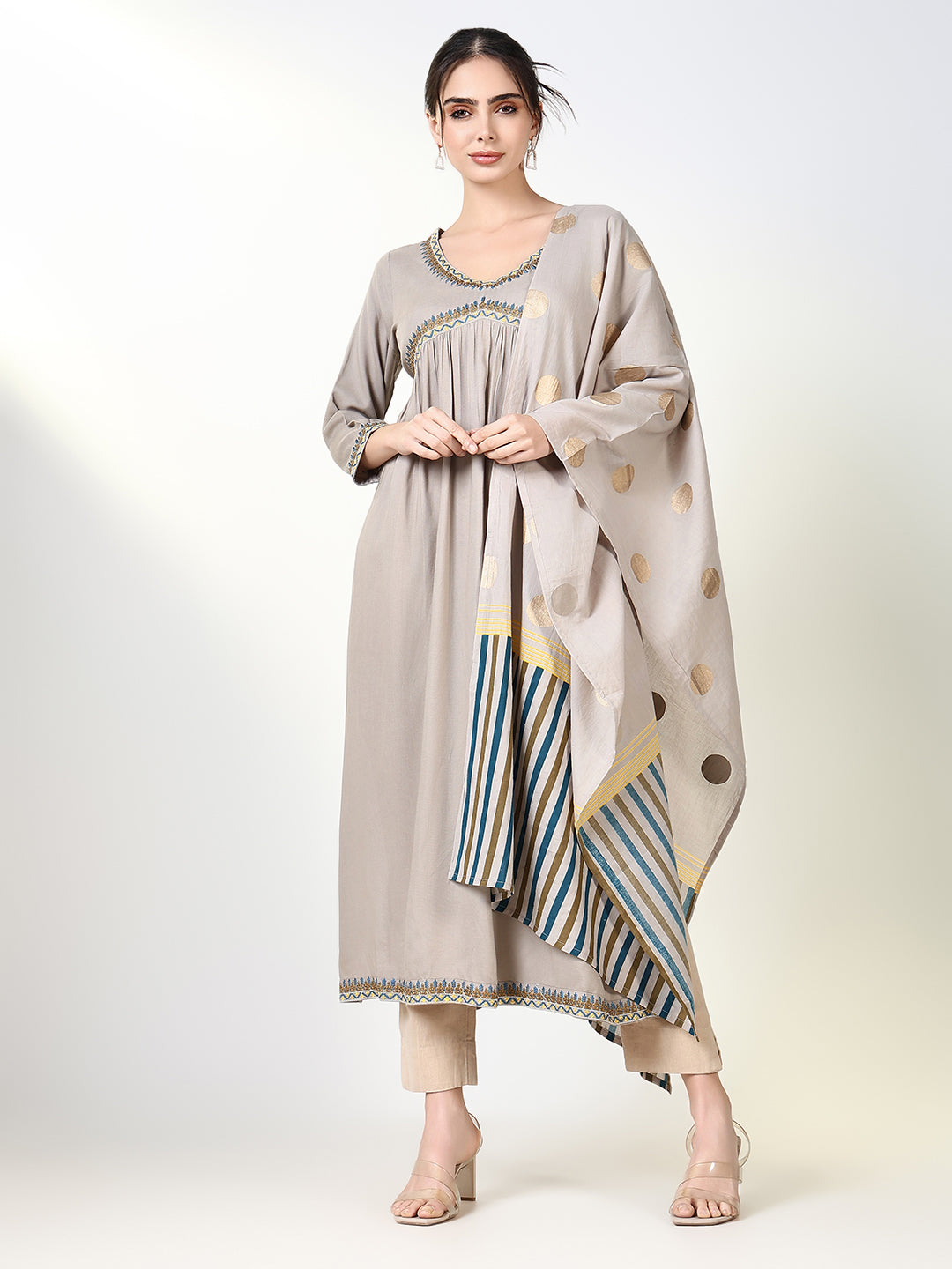 Women's Ethnic Grey Solid Anarkali Kurta with Dupatta