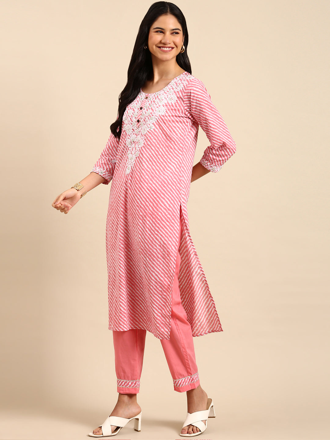 Women's Solid Pink Ethnic Straight Kurta Set with Dupatta