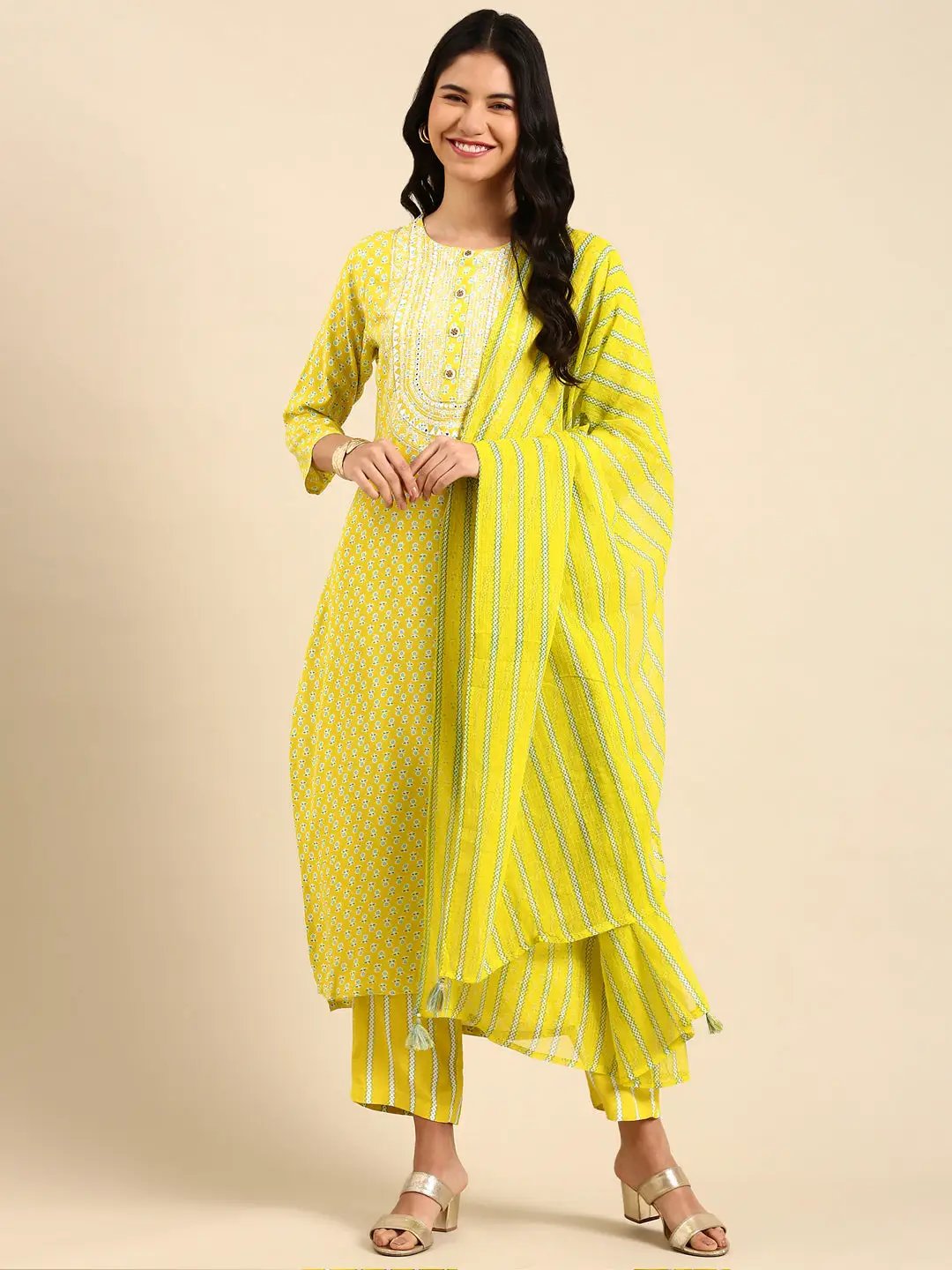 Women's Floral Prints Yellow Straight Kurta Set with Dupatta