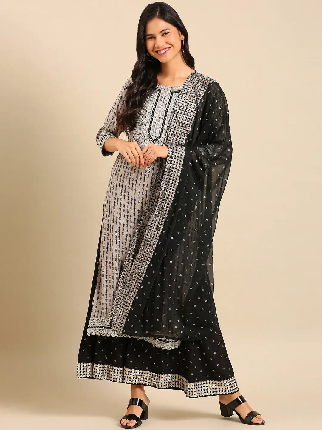 Women's Graphic Printed Grey Straight Kurta Set with Dupatta