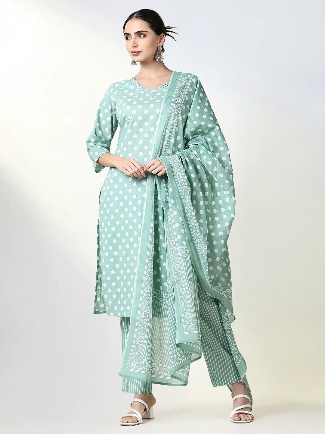 Women's Printed Green Straight Kurta Set with Dupatta