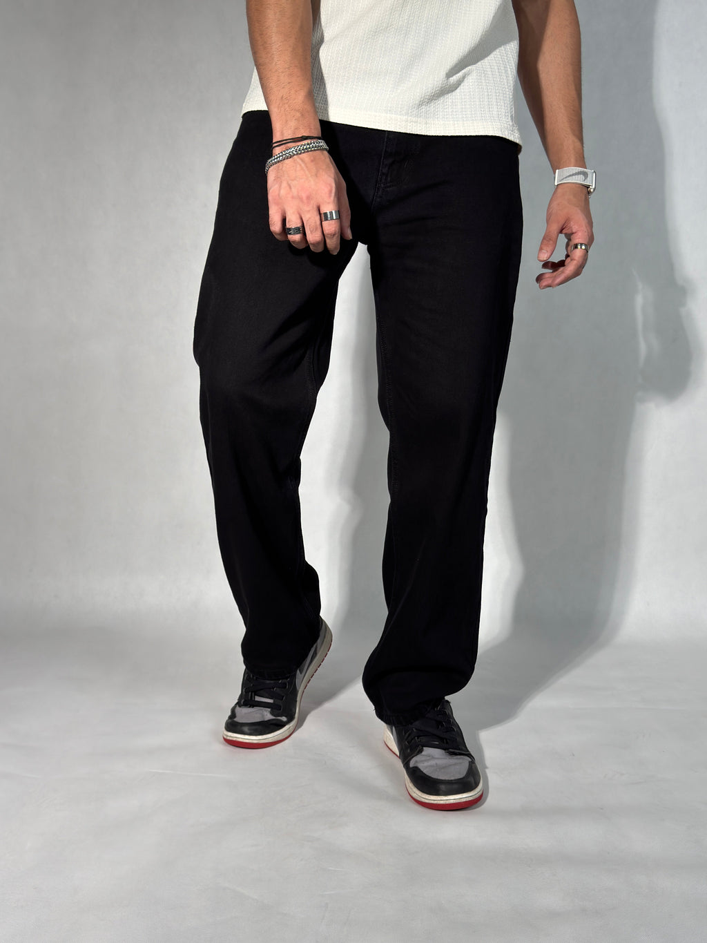 Black Out Straight Fit Jeans