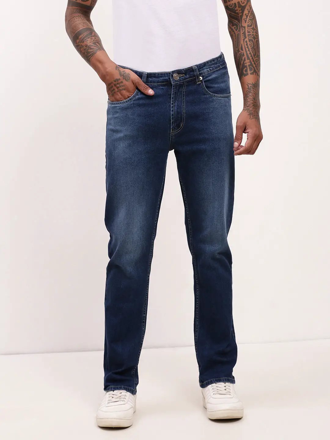 Men's Blue Solid Straight Fit Low-Rise Heavy Fade Acid Wash Jeans