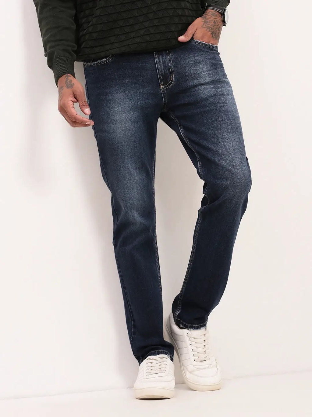 Men's Navy Blue Solid Straight Fit Heavy Fade Acid Wash Jeans