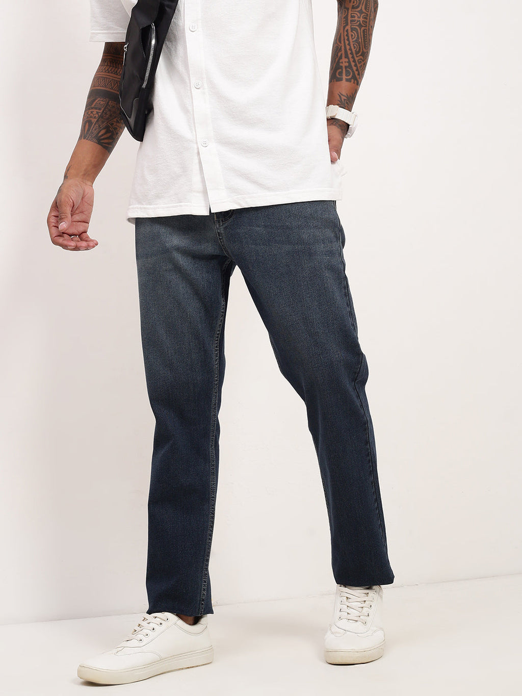 Men's Navy Blue Comfort Straight Fit Low-Rise Heavy Fade Acid Wash Stretchable Jeans
