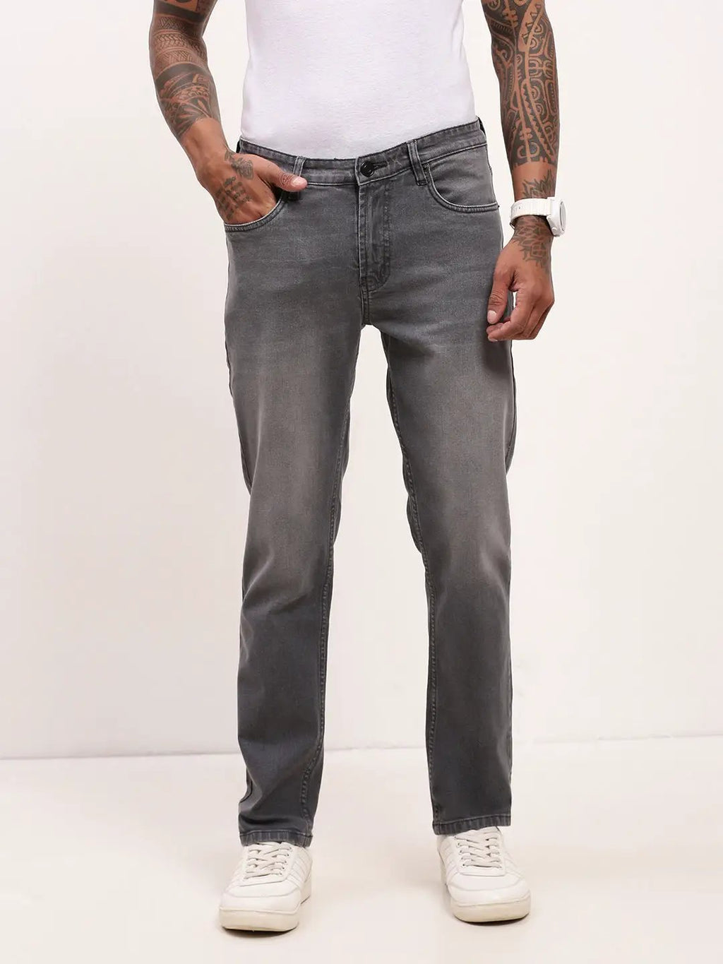 Men's Grey Solid Straight Fit Heavy Fade Acid Wash Jeans