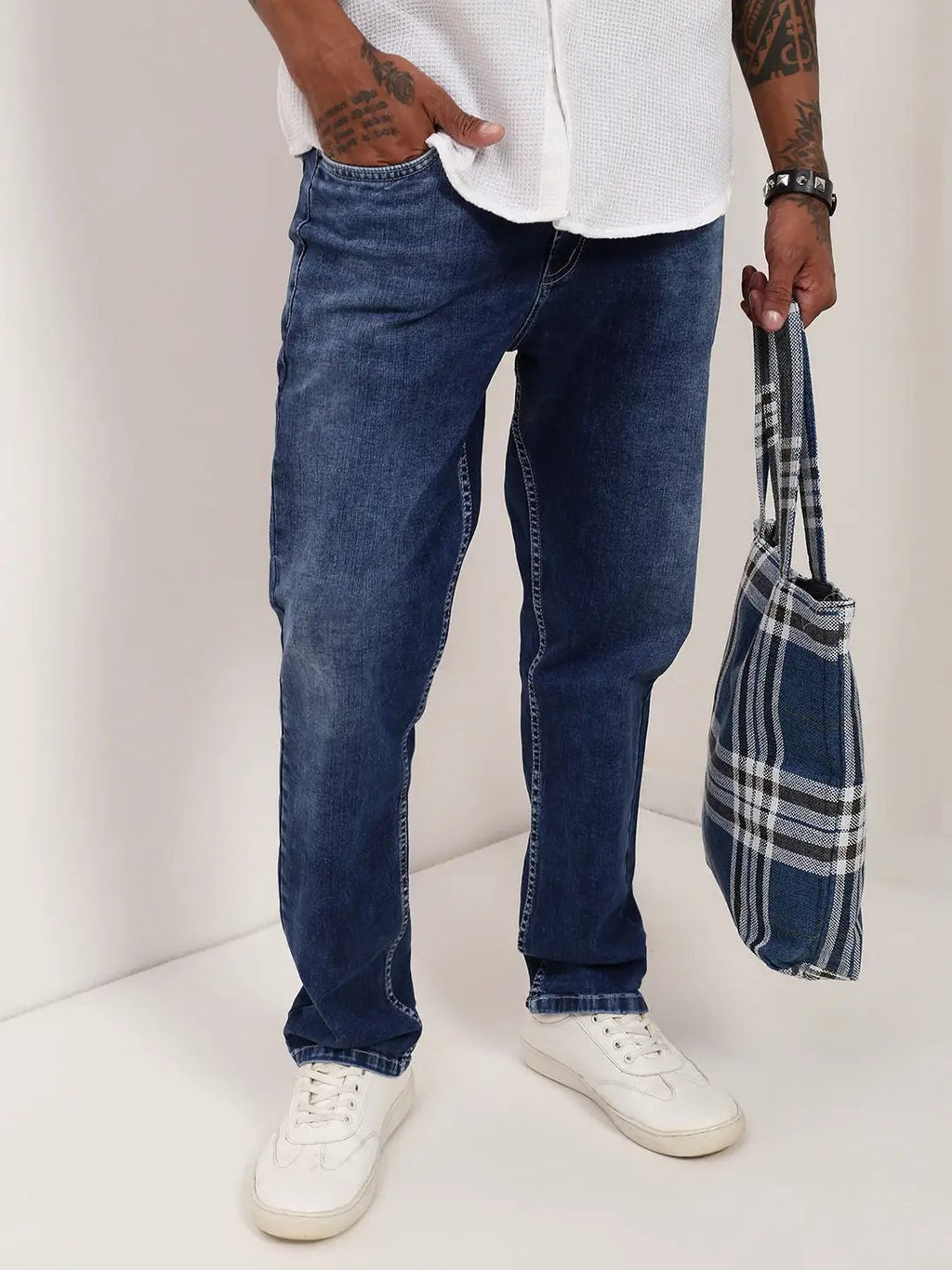 Men's Blue Comfort Straight Fit Low-Rise Jeans