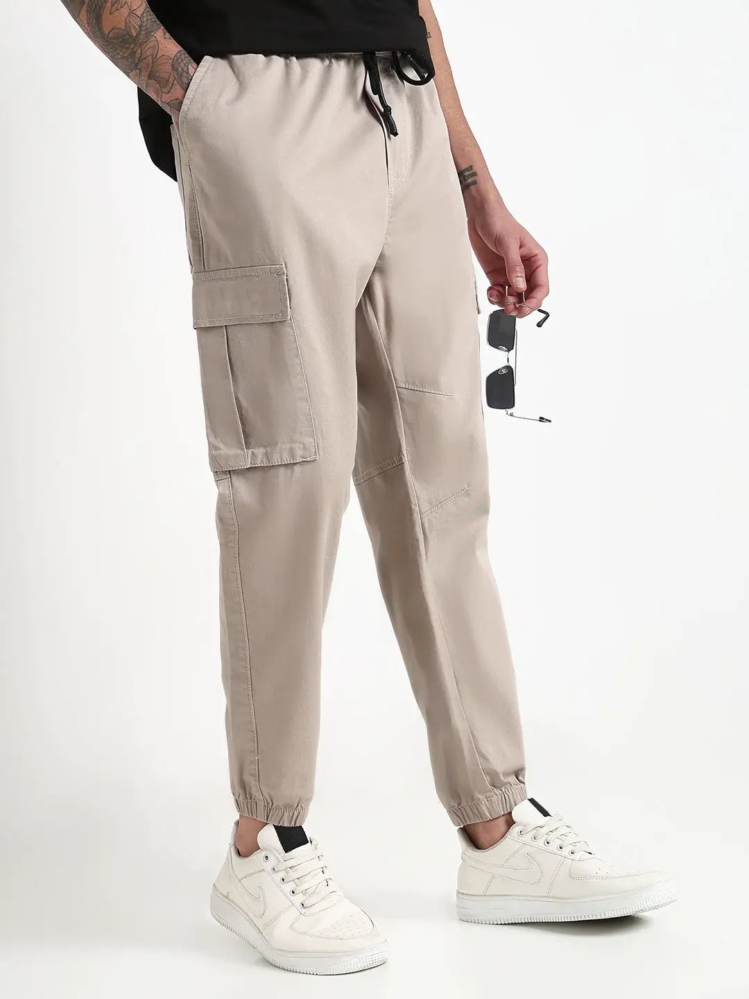 Men's Cream Solid Cargo Joggers