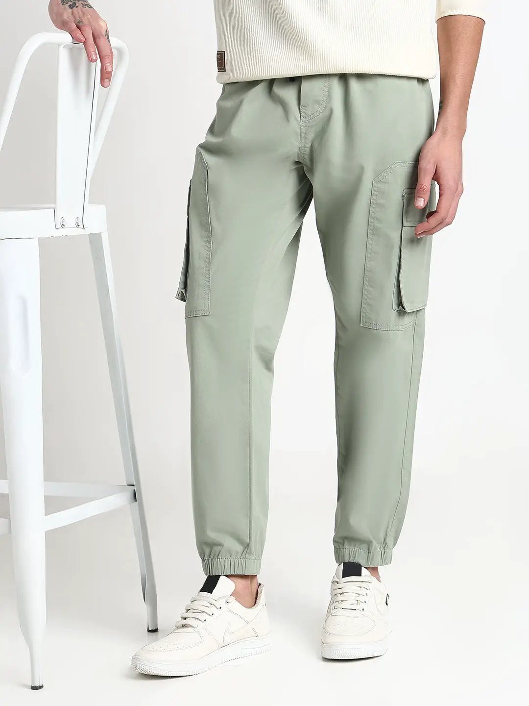 Men's Green Solid Cargo Joggers
