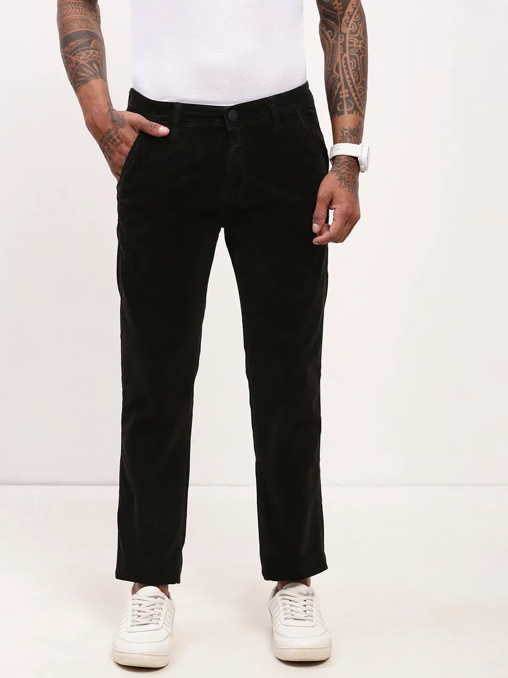 Men's Black Straight Fit Low-Rise Solid Jeans