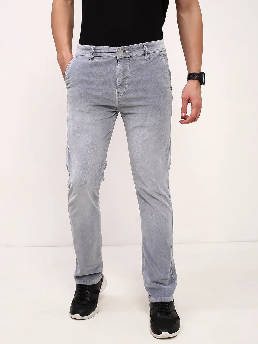 Men's Grey Solid Low-Rise Heavy Fade Straight Fit Jeans