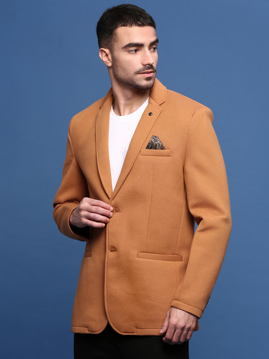 Men's Camel Brown Solid Single Breasted Blazer